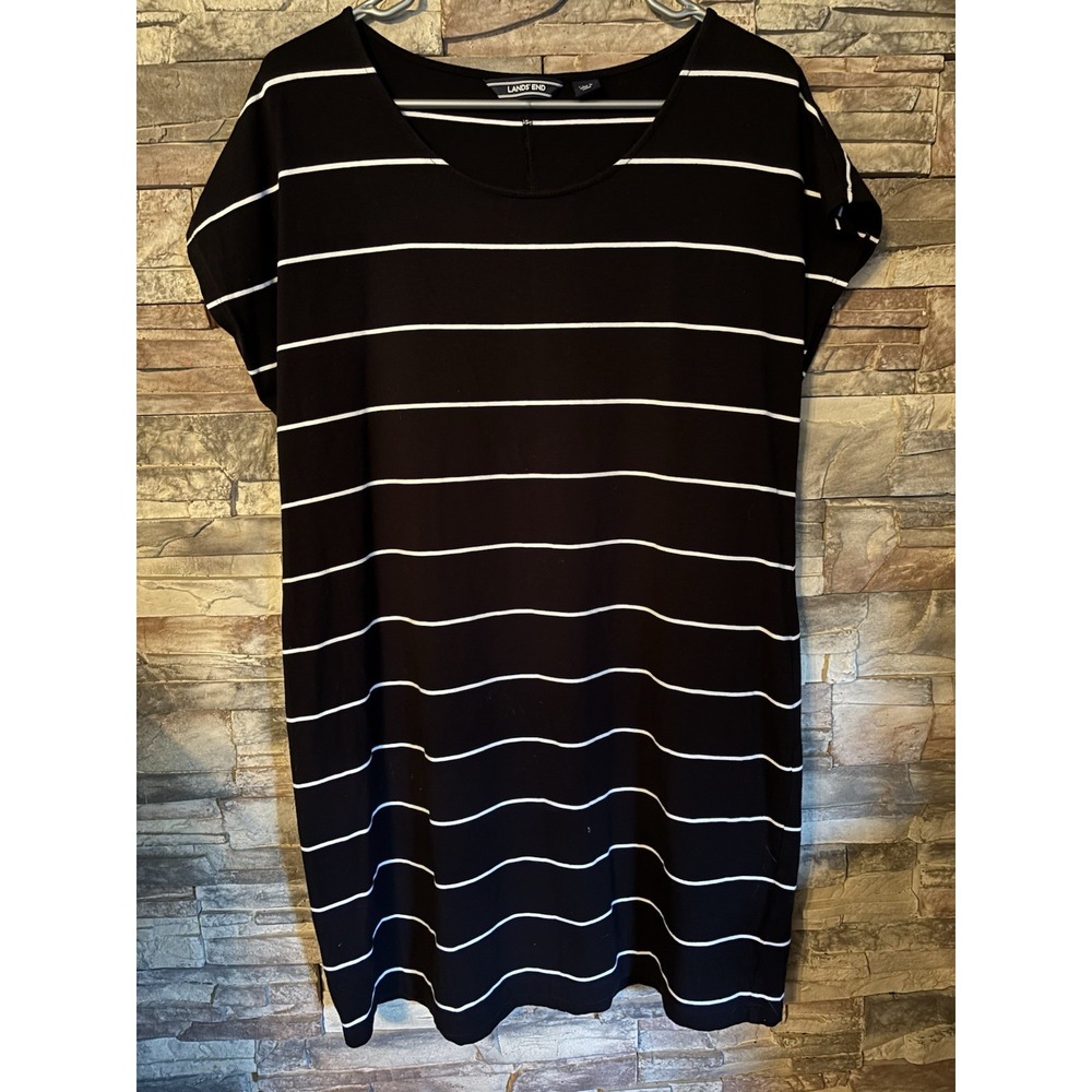 Lands End Black Striped Dress Medium‎ V Neck T-Shirt A13